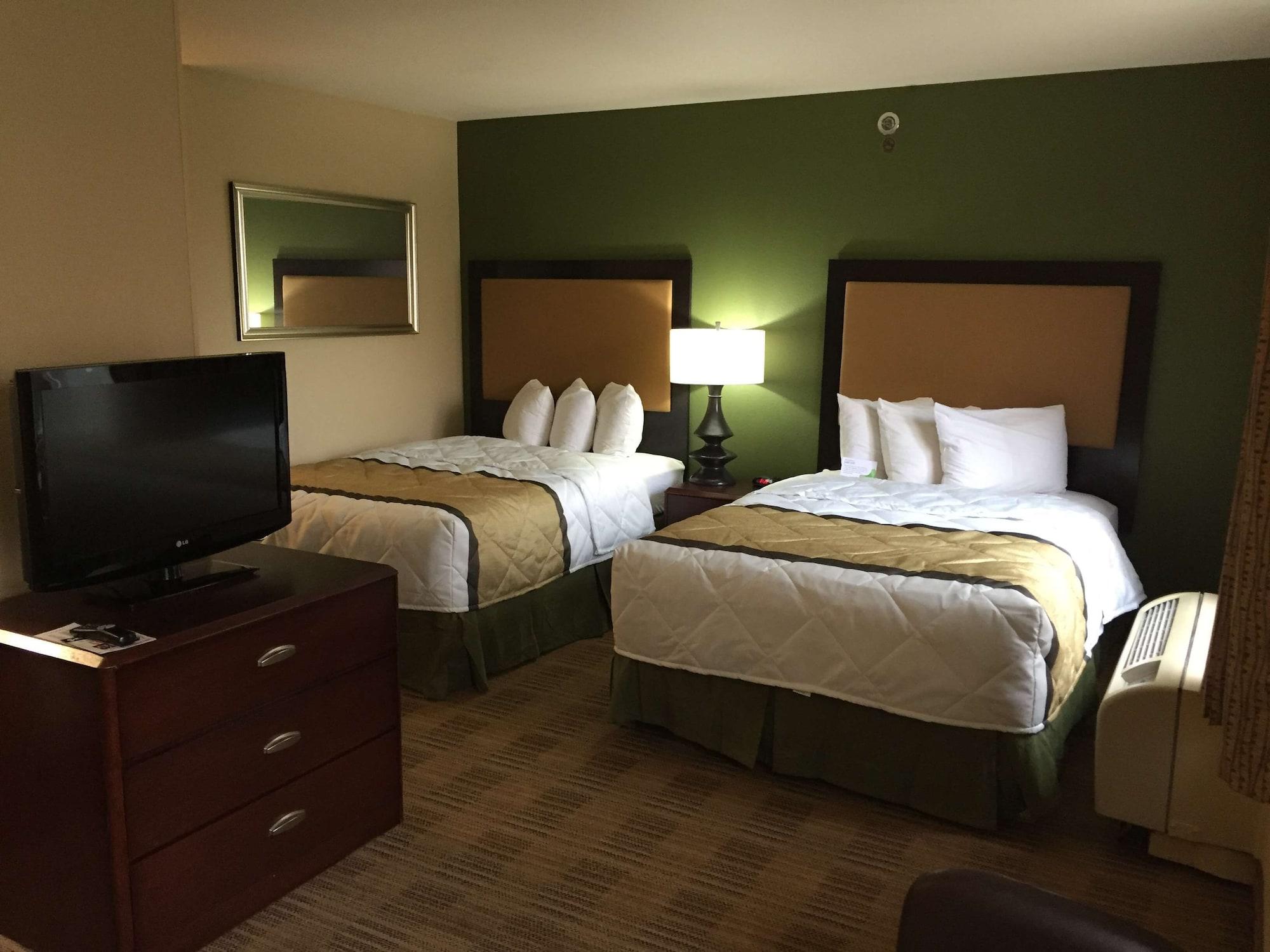 Extended Stay America Select Suites - Orlando - Maitland - Summit Tower Blvd Алтамонте Спрингс Экстерьер фото